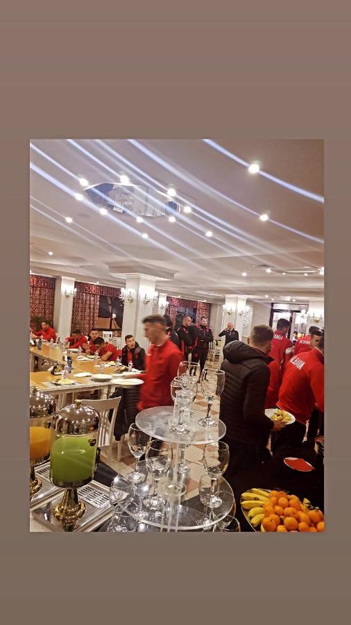 Univers Resort Elbasan Luaran gambar