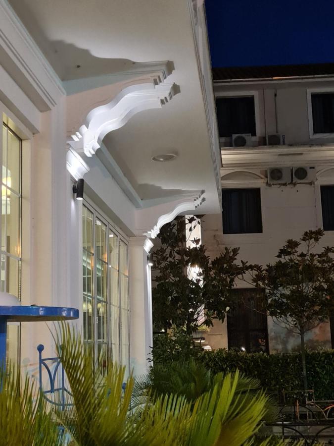 Univers Resort Elbasan Luaran gambar