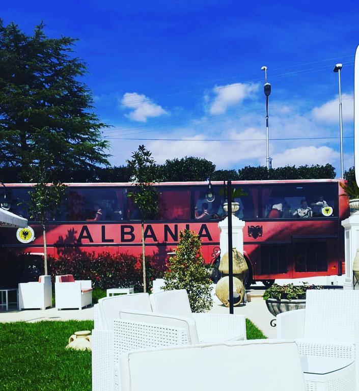 Univers Resort Elbasan Luaran gambar